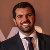 Matheus Kuhn, Cfp®, Cea