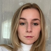 Petra Ablonczy