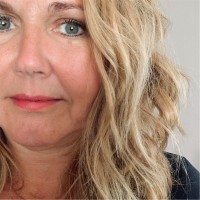 Ingrid Schraven - Kragt