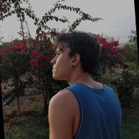 Ian Carlos