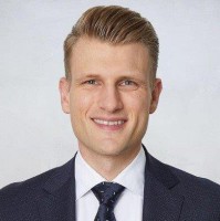 Dr. Daniel Engel