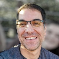 Eric F Larsen