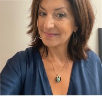 Larissa Hansen-Hallgren