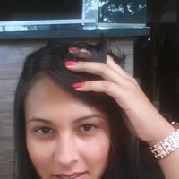 Caroline Camargo