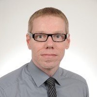 Dr. Uwe Eberhardt