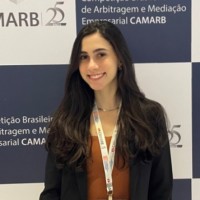 Júlia Cavalcante