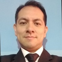 Víctor H.