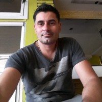 Alejandro Leones