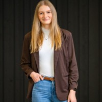Alina Heine