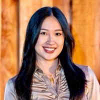 Trinity Wong, Eit