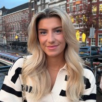 Nina Linge