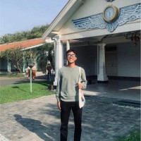 Mochamad Nizar Shulthoni