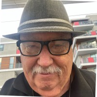 Bruce Eason