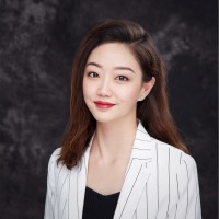 Yiyi Xie