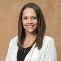 Dr Julee La Mott