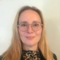 Yvonne Einig