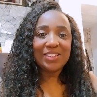 Vanessa Cristina Dias Augusto.