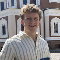 Adrian Væting Hodne