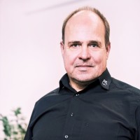 Stefan Müller