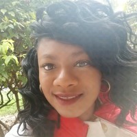 Kiayani Holt, MHA