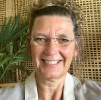 Karen Bossons