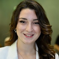 Rebecca Folli