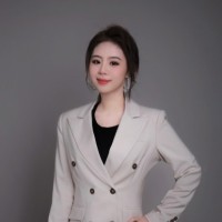 Julia Chen