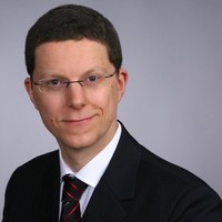 Dr.-Ing. Thomas Schallhorn