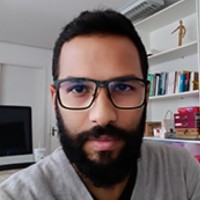 Douglas Oliveira