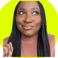 Nadia VanderhallNadia Vanderhall is an Influencer