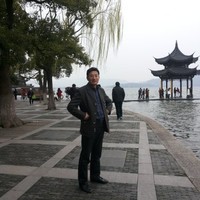 王志安