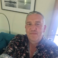 Simon Williams