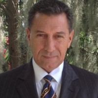 Glenn  M. López