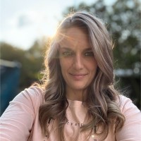 Kate-Lyn Muller
