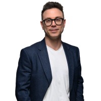 Leo G.