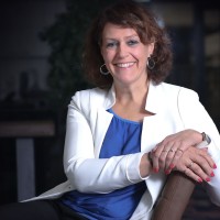 Caroline van Barneveld