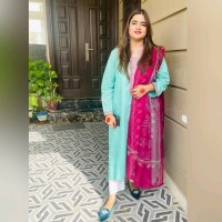 Aroosa baig
