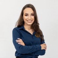 Tainara Candeias Oliveira Alvarenga