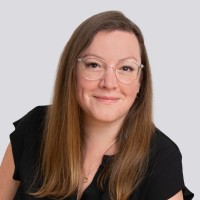 Valerie Paré