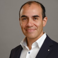 Fausto León