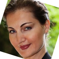 Jennyfer Zlatyslava Sakhs