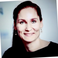 Tinna Zola