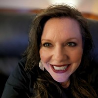 Beki Adkins, Rn