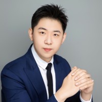 Yuchuan(Bruce） Wen