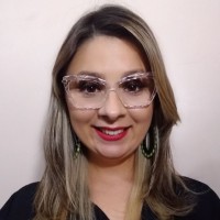 Suelen Oliveira