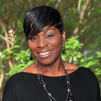Lisa Drayton