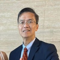 James (Kam) Yip