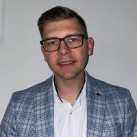 Maciej Pesta