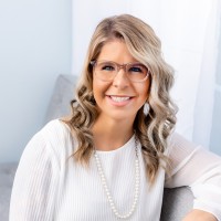 Stefanie Lowry