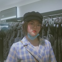 黄怡雯